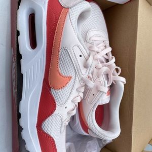 New with box. Nike Air Max